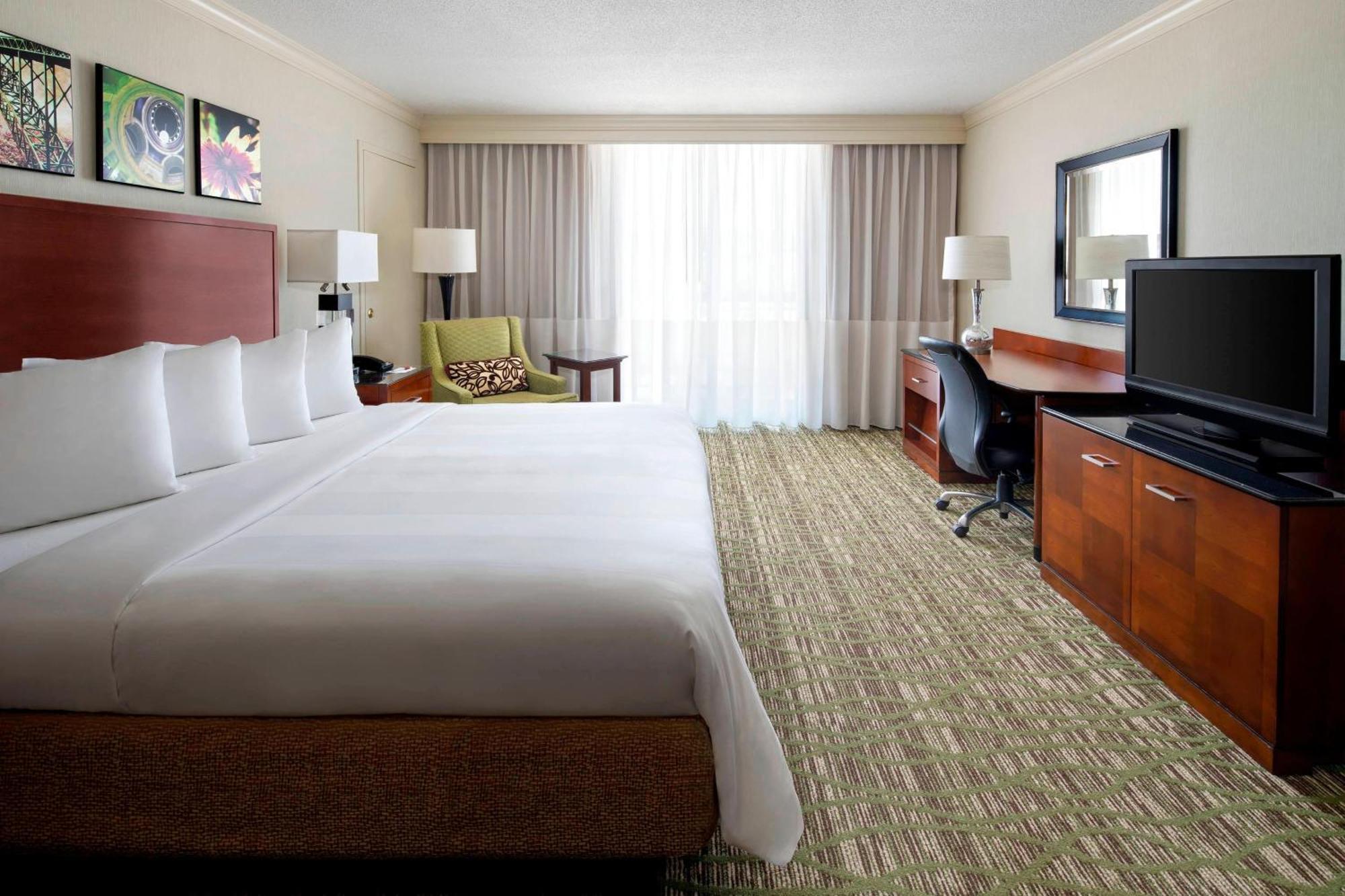 Charleston Marriott Town Center Hotel Exterior foto